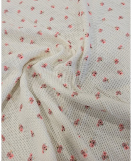 Malha Waffle Algodão estampado floral miúdo base pérola