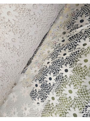 Renda Guipir cor creme 